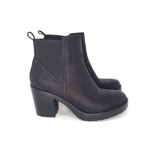 Xappeal Black Ankle Boots Women’s Size 8 Chunky Heel Chelsea Booties
